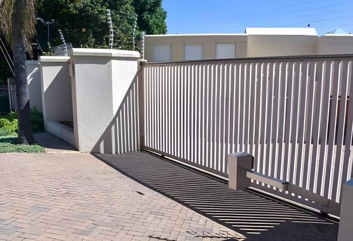 Installation portail robuste Sartrouville